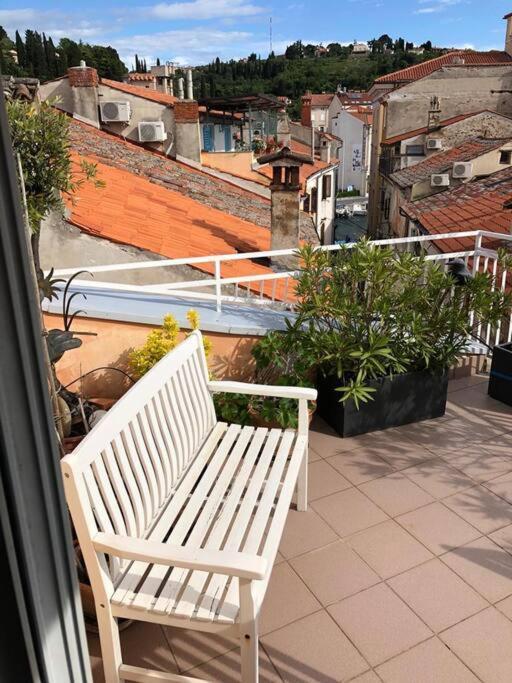 Apartamento Tartini - Private Roof Terrace - Self Check-In Piran Exterior foto